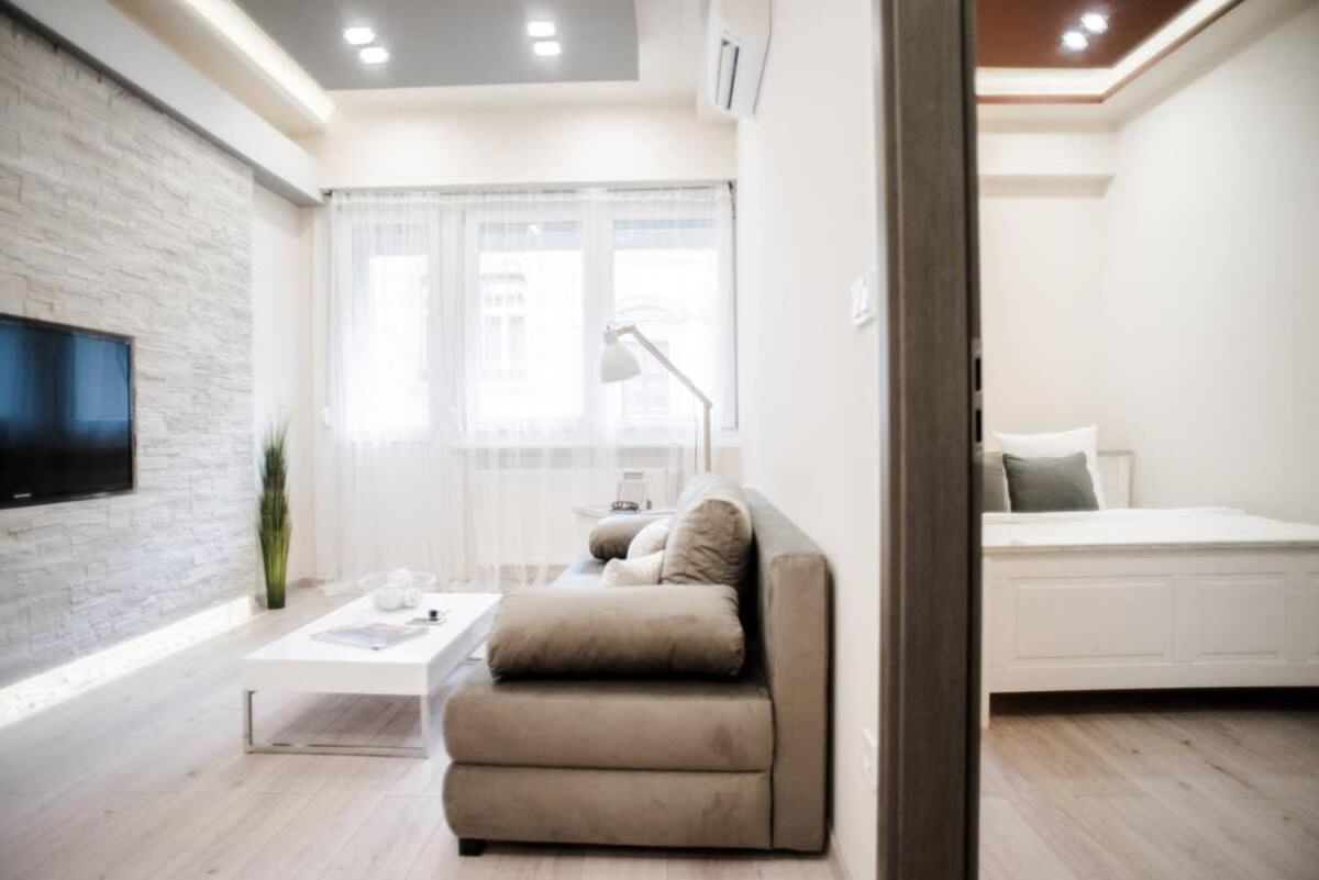 New Luxury Apartment In The Center With A/C Budapest Bagian luar foto